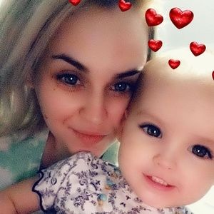 Meet your Posher, Candace